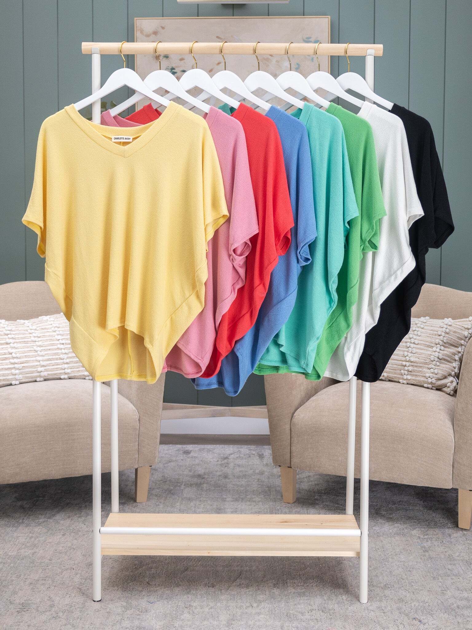 💥 Final Sale Short Sleeve Dreamy Knit V Neck Top | S - 3X