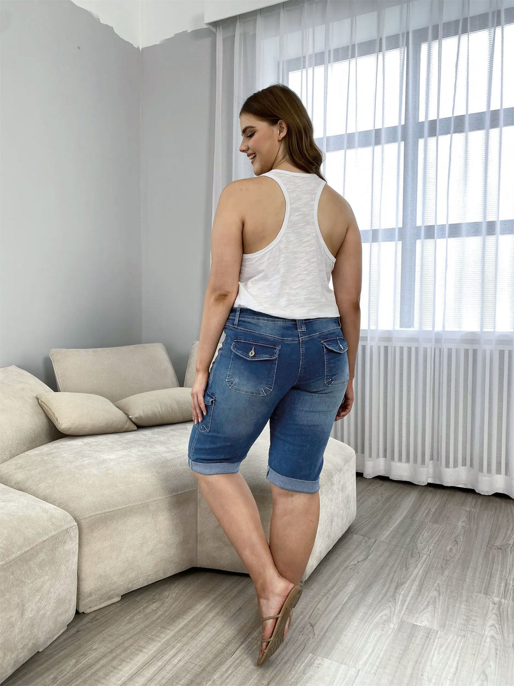 Flap Pocket Roll Hem Denim Bermuda Shorts Without Belt