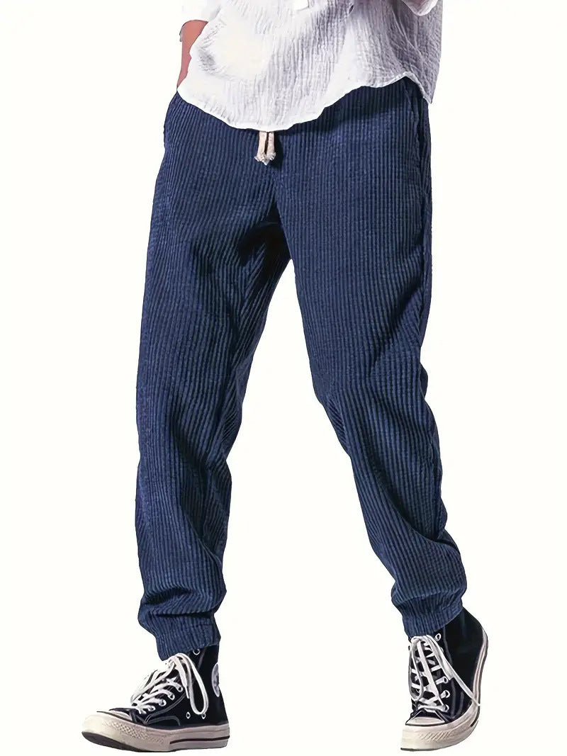 Men's Retro Fashion Corduroy Multi-pocket Narrow-leg Pants