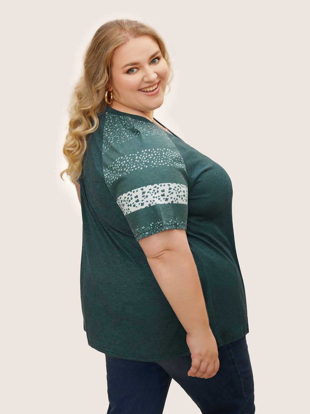 13-pack of Loose-fitting cotton sport T-Shirts with a Variety of Colorblock Prints