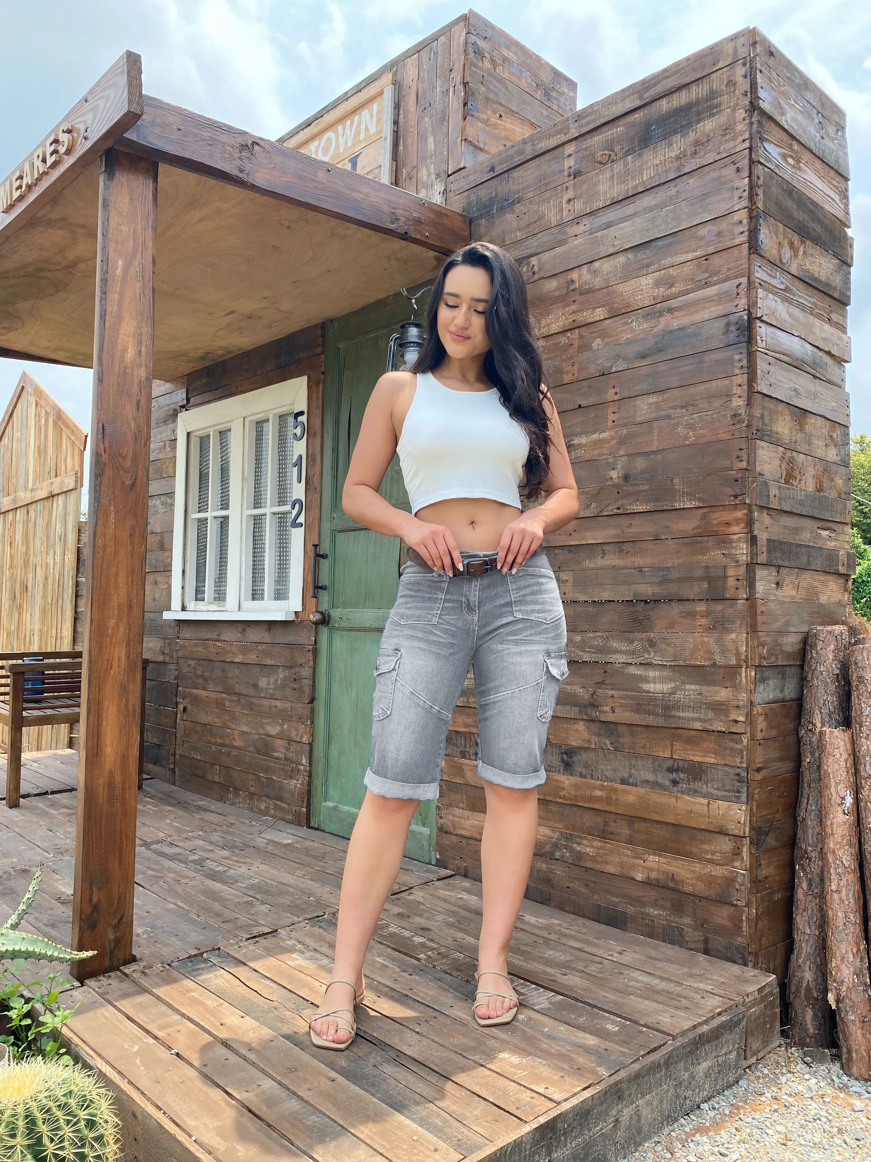 Flap Pocket Roll Hem Denim Bermuda Shorts Without Belt