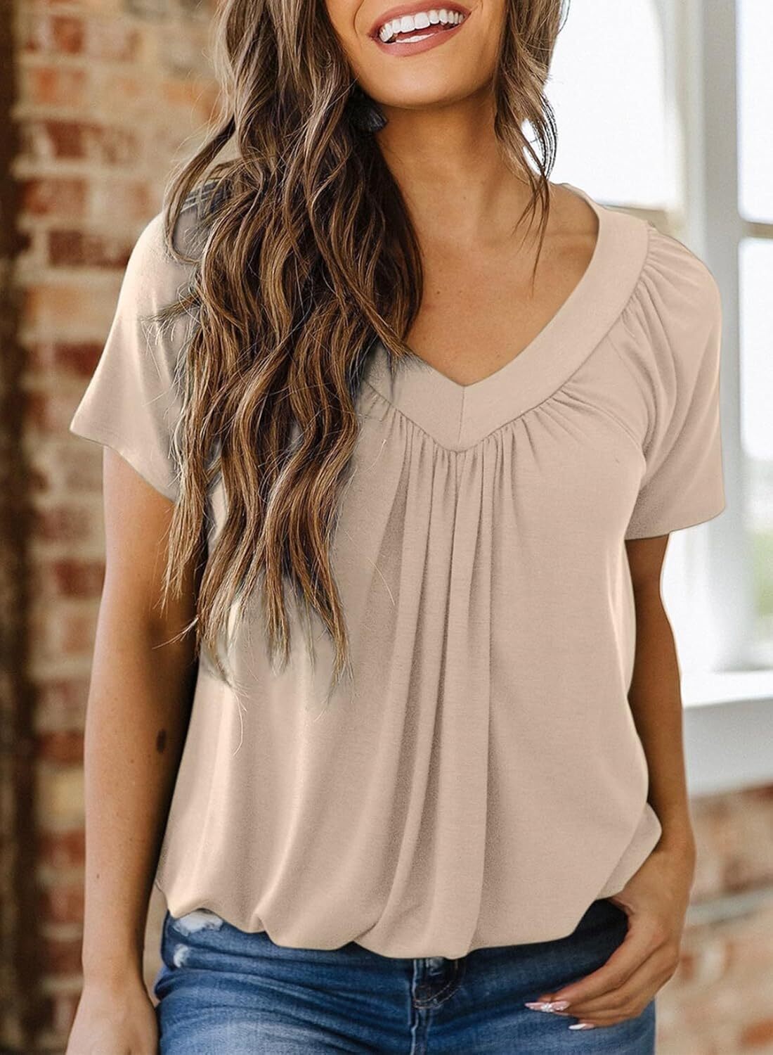 🔥FINAL SALE - Women's Casual Short Sleeve V Neck Basic T-shirts