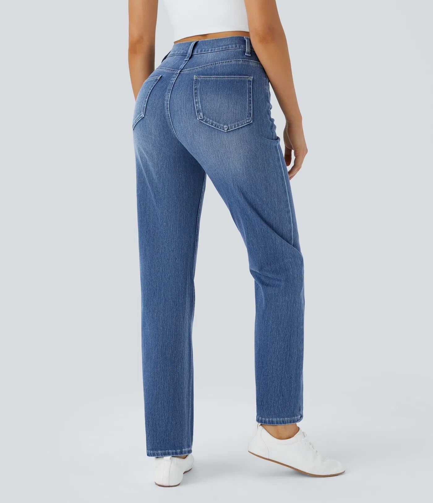 Stretch-Knit Straight-Leg Jeans with Multiple Pockets