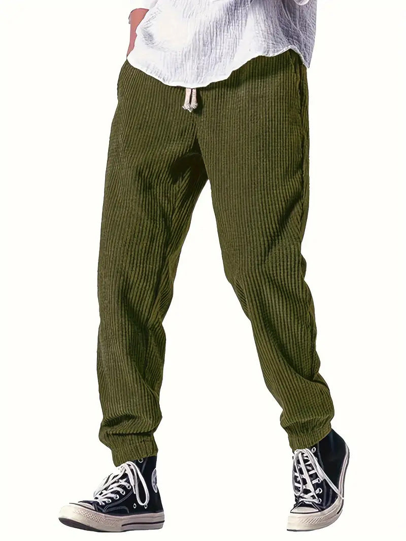 Men's Retro Fashion Corduroy Multi-pocket Narrow-leg Pants