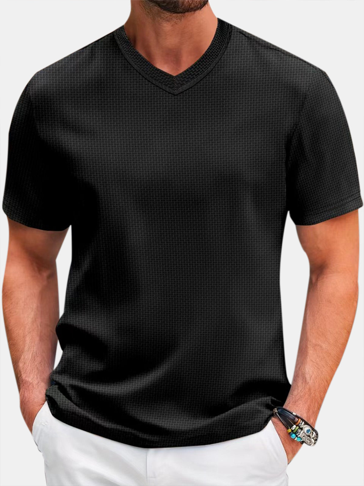 Men's Solid Color Comfortable V-neck Short-sleeved T-shirt