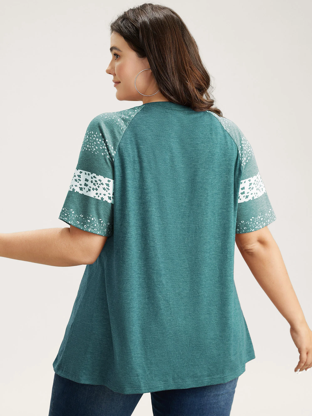 13-pack of Loose-fitting cotton sport T-Shirts with a Variety of Colorblock Prints